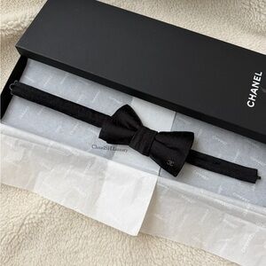 Auth Chanel Black Silk CC Logo Bow Tie / Necktie - Great condition